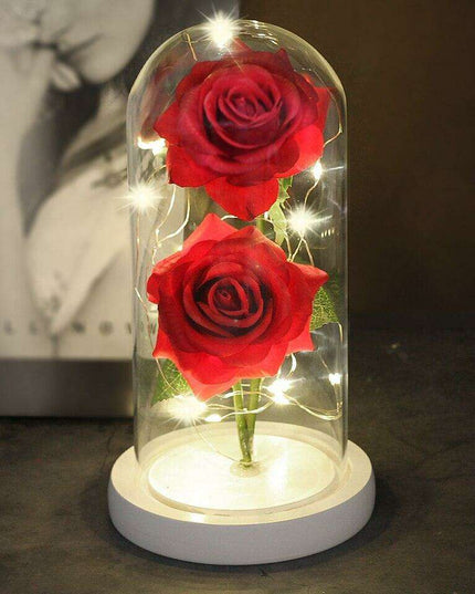 Everlasting Love: Enchanted Rose Display in Heart-Shaped Glass Dome - Luxurious Gift for Memorable Occasions