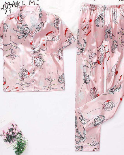 Cozy Chic: Women's Relaxed Fit Short Sleeve Pajama Set for Stylish Evenings