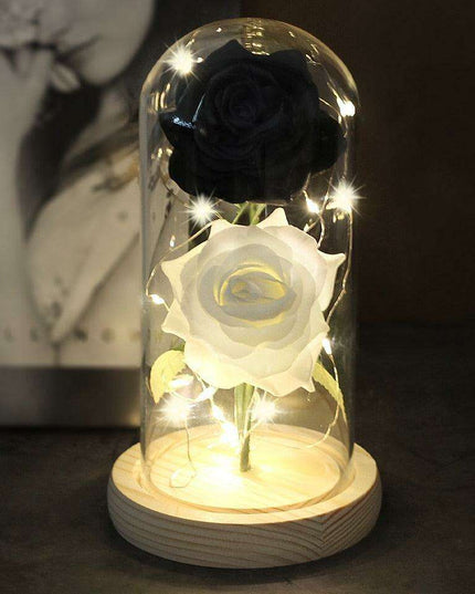 Everlasting Love: Enchanted Rose Display in Heart-Shaped Glass Dome - Luxurious Gift for Memorable Occasions