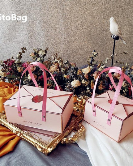 Chic Customizable Cake Box Set of 5 for Special Celebrations