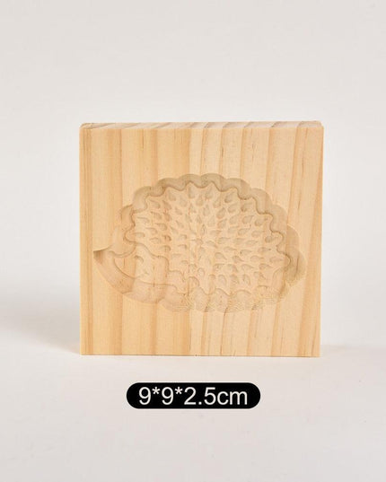 Retro Beech Wood Cookie Mold with 3D Embossed Designs - Elevate Your Baking Artistry!