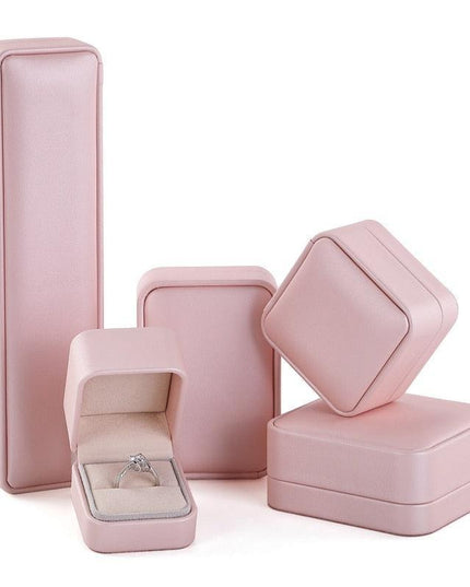 Elegant PU Leather Jewelry Storage Case for Rings, Earrings, and Necklaces