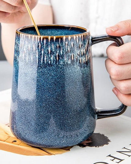 Classic Retro Ceramic Coffee Mug Set with Spoon and Lid - 600ml Capacity