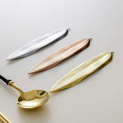 Customizable Japanese Chopstick Holders - Stylish Dining Enhancements for Home and Hospitality