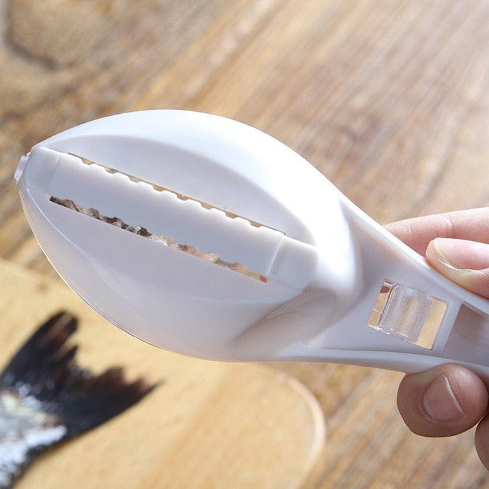 Innovative Plastic Fish Scale Scraper and Grater: Handy Kitchen Tool for Easy Fish Cleaning