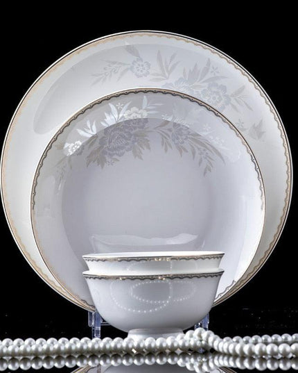 Elegant 60-Piece Fine China Dinnerware Set with Timeless Glaze and Impeccable Craftsmanship