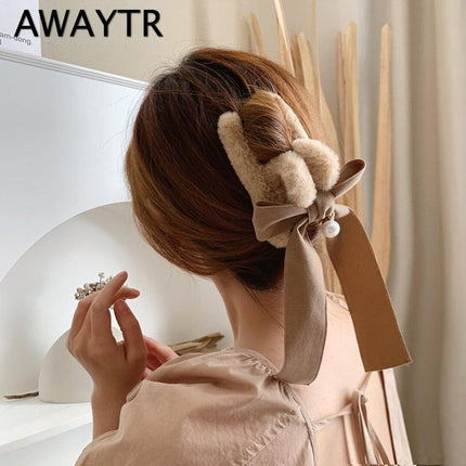 Chic Faux Fur Bow Hair Claw - Winter Essential Accessory for Women