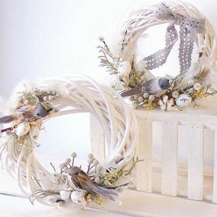 Festive White Rattan Holiday Wreath Garland for Elegant Christmas Decor
