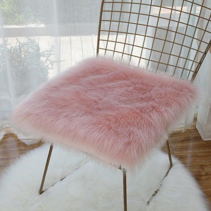 Cozy Pink Plush Seat Cushion - Luxuriously Soft Home Decor Essential