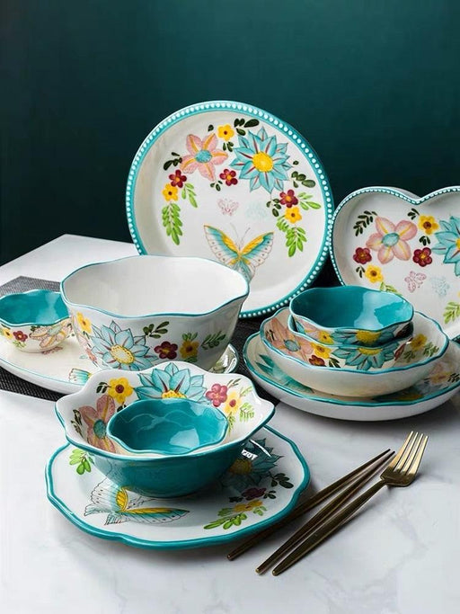 Elegant Nordic Ceramic Dinnerware Set: Timeless Craftsmanship and Sophistication