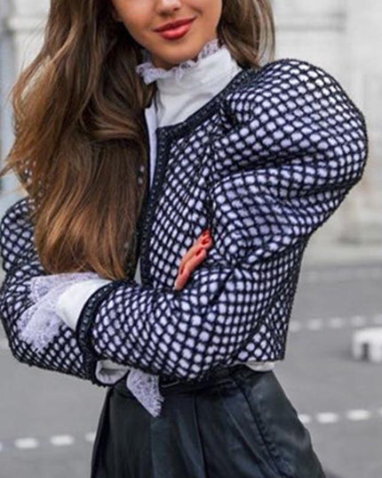 Elegant Plaid Ruched Coat: A Fashion Statement for the Discerning Trendsetter