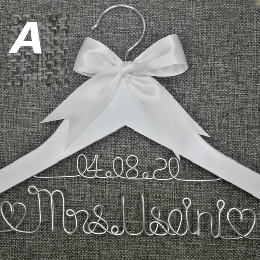 Elegant Personalized Wedding Hanger with Custom Name & Date - Unique Bridesmaid Keepsake Gift