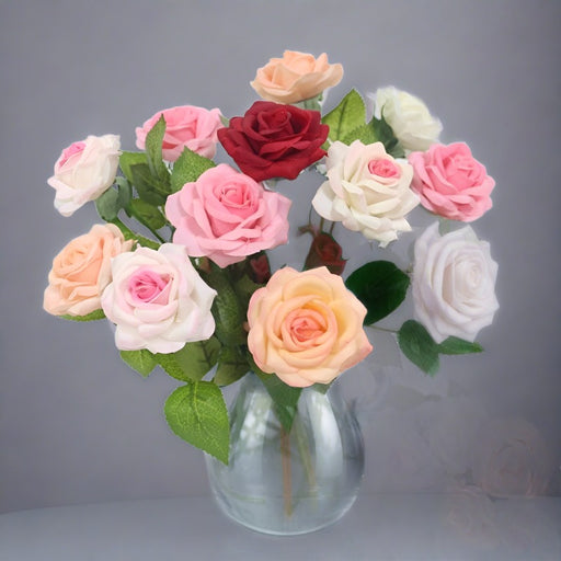 Touch of Elegance: Realistic Artificial Latex Rose