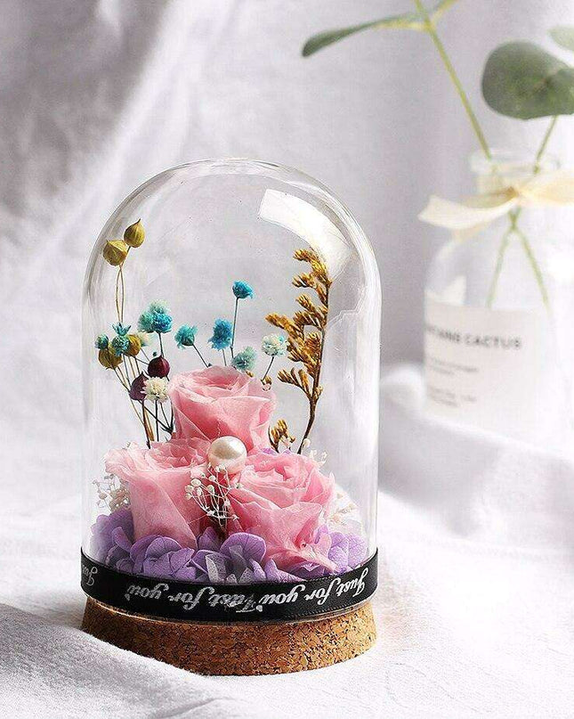 Eternal Elegance: Preserved Rose in Glass Dome - A Lasting Impression