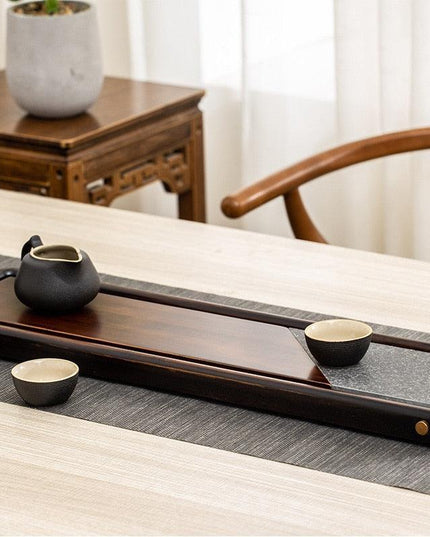 Elegant Dual-Purpose Wooden Tea Tray and Display Table for Discerning Tea Enthusiasts