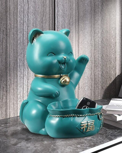 Charming Fortune Cat Key Organizer Sculpture for Modern Home Aesthetics