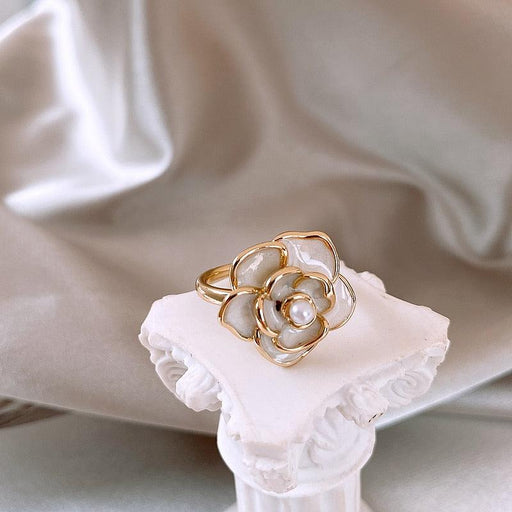 Korean Jewelry: Elegant White Camellia Flower Oil Drip Ring for Women's Party Outfits