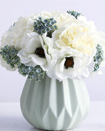 Nordic Elegance: Luxe DIY Silk Peony and Anemone Wedding Bouquet