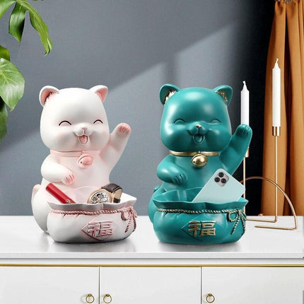 Charming Fortune Cat Key Organizer Sculpture for Modern Home Aesthetics