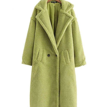 Chic Winter Luxury: Plush Faux Fur Teddy Coat with Fashionable Pockets