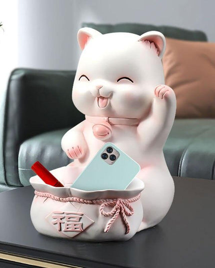Charming Fortune Cat Key Organizer Sculpture for Modern Home Aesthetics