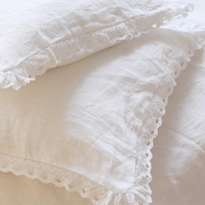 Elegant Lace Linen Pillowcase - Luxurious Ruffled French Linen Bedding with Eyelet Embroidery