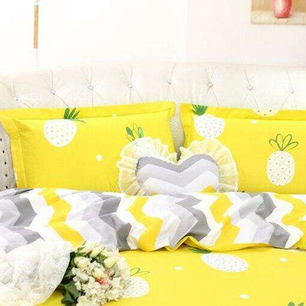 Chic Circular Bedding Collections for Trendy Tween and Teen Girls in Vibrant Hues