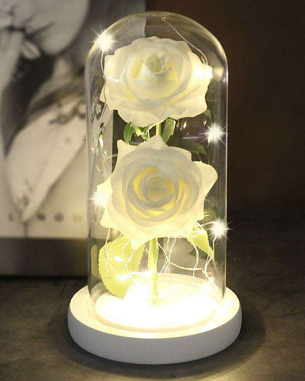Everlasting Love: Enchanted Rose Display in Heart-Shaped Glass Dome - Luxurious Gift for Memorable Occasions