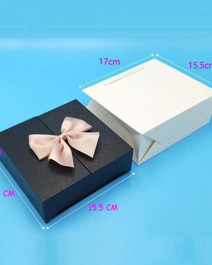 Romantic Soap Rose Gift Box - A Floral Elegance Experience