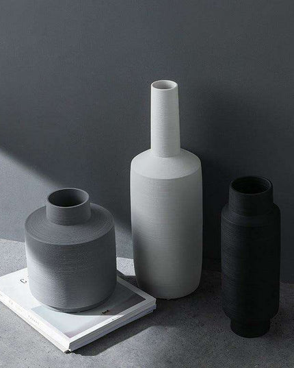 Scandinavian Elegance: Artisanal Ceramic Vase for Modern Interiors