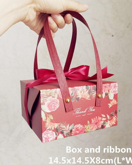 Chic Customizable Cake Box Set of 5 for Special Celebrations