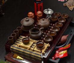 Exquisite 26-Piece Yixing Ceramic Tea Set with Elegant Wooden Tray - Traditional Chinese Tea Experience