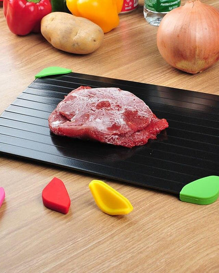 Ultimate Quick Thaw Aluminum Defrosting Tray - Fast and Efficient Meal Preparation Solution