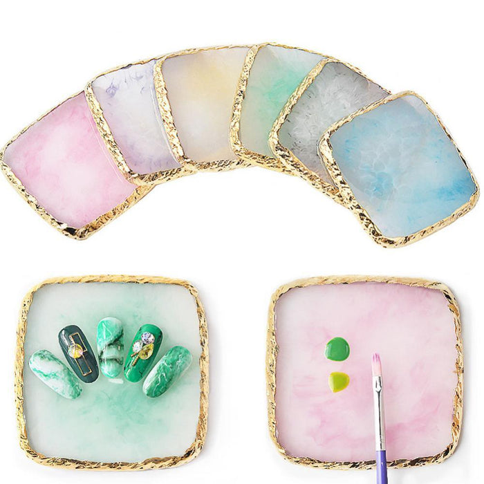 Nail Art Color Mixing Square Resin Palette: Your Creative Nail Design Companion