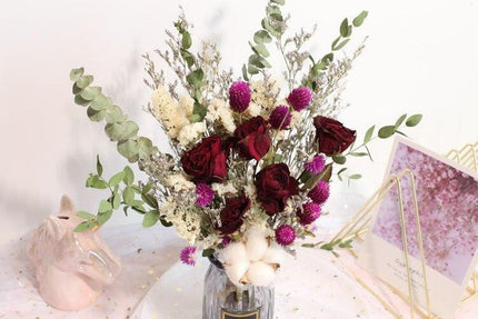 Dried Floral Elegance: Nature's Charm Arrangement Set for Home Decor and Photography