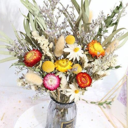 Dried Floral Elegance: Nature's Charm Arrangement Set for Home Decor and Photography
