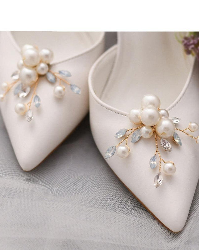 Glimmering Rhinestone Footwear Charms: Transform Your Style