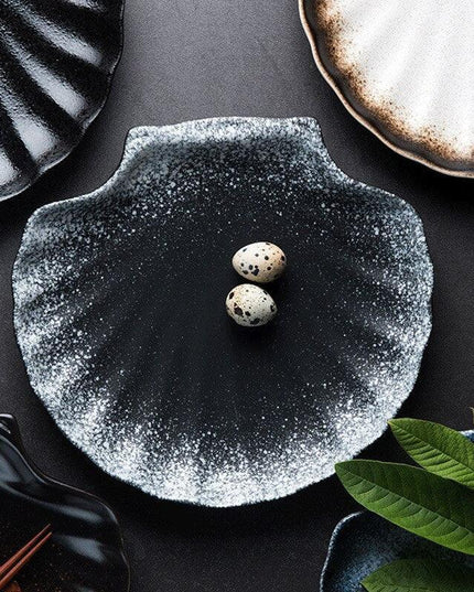 Artisanal Japanese Ceramic Plates: Sophisticated Tableware for Elevated Dining