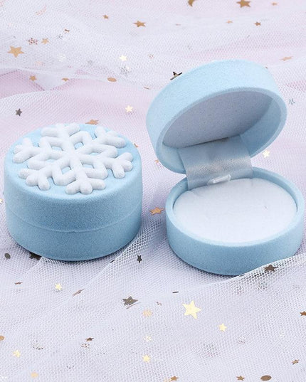 Elegant Velvet Jewelry Showcase Box - Display Your Treasures