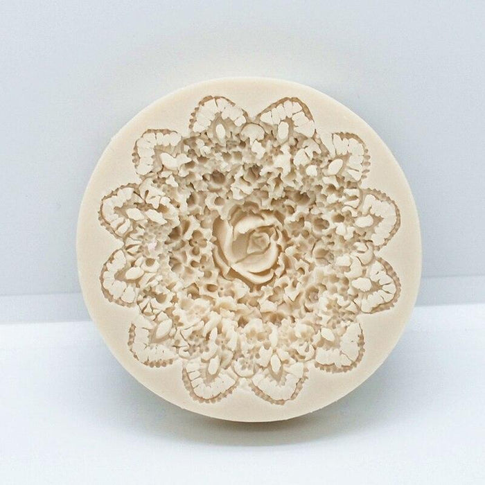 Elevate Your Baking Creations with the Pretty Flower Silicone Mold