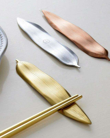 Customizable Japanese Chopstick Holders - Stylish Dining Enhancements for Home and Hospitality