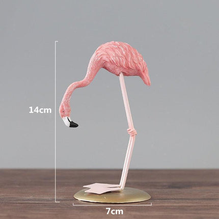 Chic Flamingo Resin Sculpture - Trendy Home Accent & Unique Gift Option