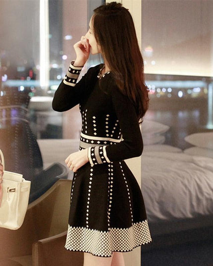 Timeless Elegance: Black Knit Pleated Dress with Korean Influence