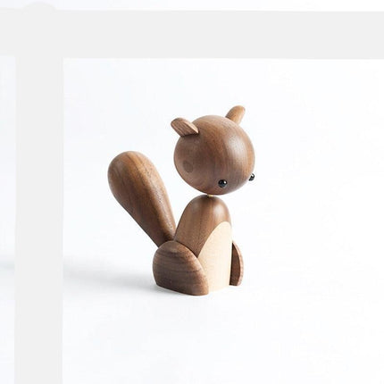 Handcrafted Eco-Friendly Walnut and Maple Squirrel Figurine - Scandinavian Artisan Design