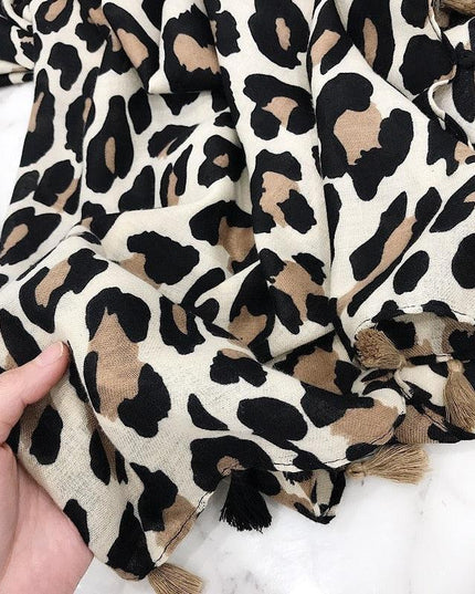 Chic Leopard Print Tassel Viscose Wrap