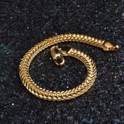 Sophisticated 18k Gold Snake Chain Bracelet - Dazzling Glossy Finish for Any Occasion