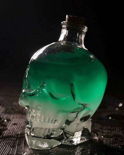 Spooky Crystal Skull Shot Glass - Perfect for Unforgettable Celebrations!