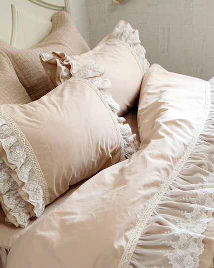 Luxe European Lace Embroidered Pillow Shams Set