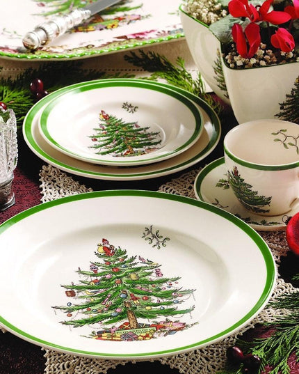 Holiday Spirit Ceramic Dinner Plates - Set of 4