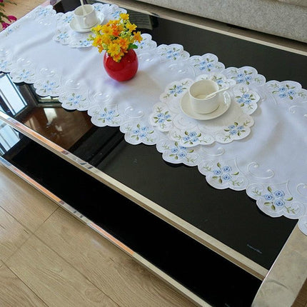 Elegant Embroidered Satin Circular Dining Placemat